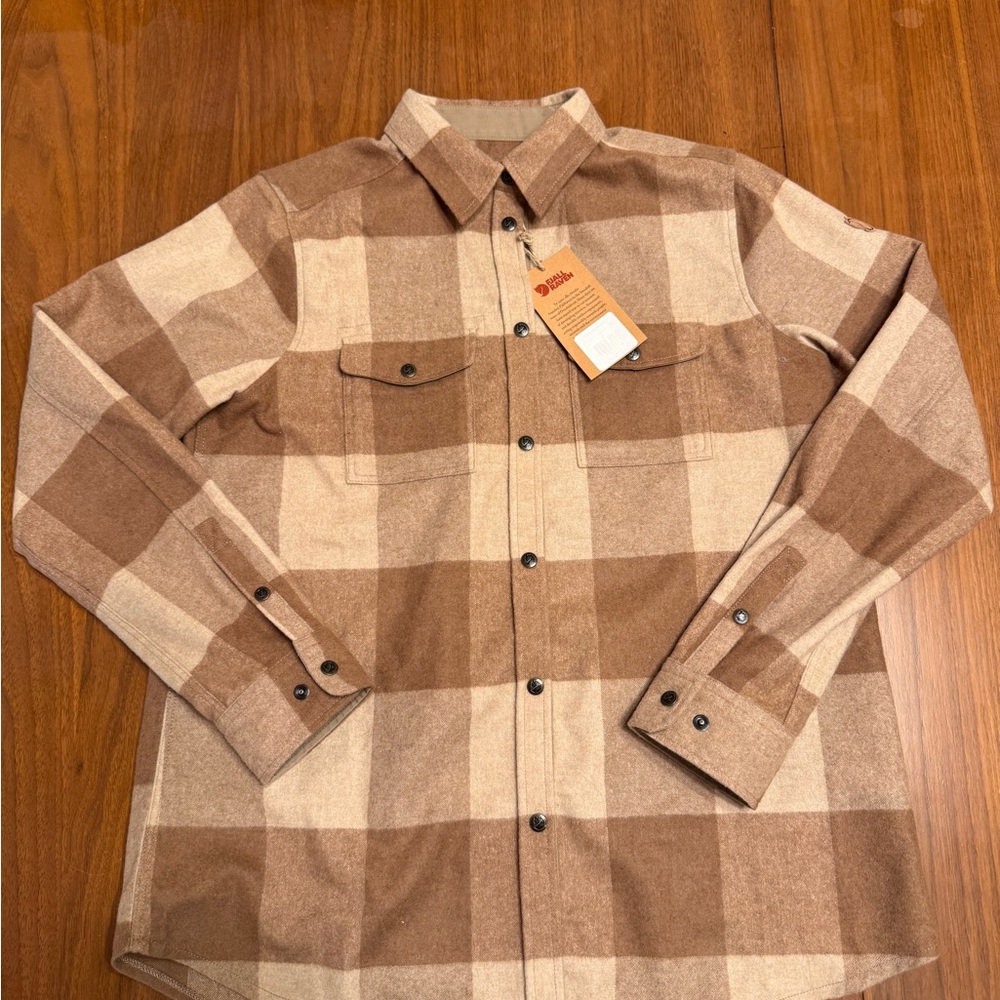 Fjallraven Women’s Canada Shirt - medium